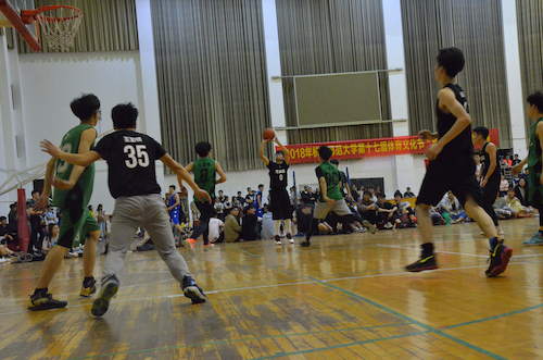 重庆时时彩
男篮