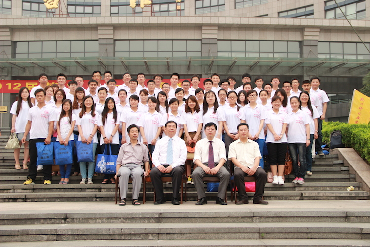 2012届