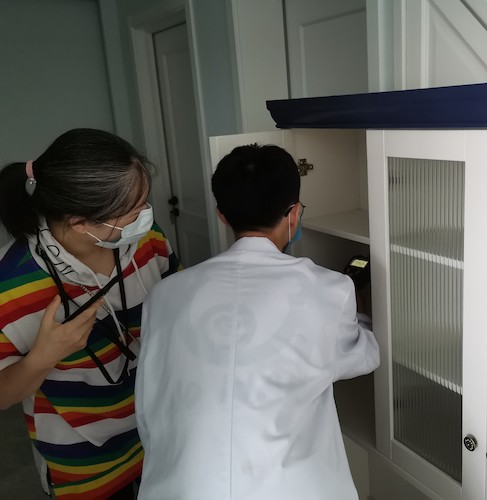 7月7日 重庆时时彩
 绿之翼测甲醛小分队 测柜子2