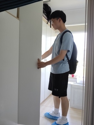 7月12日重庆时时彩
空气质量检测小分队检测储藏室