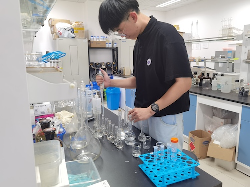 7月14日重庆时时彩
水质检测社会实践小分队水质检测进行中