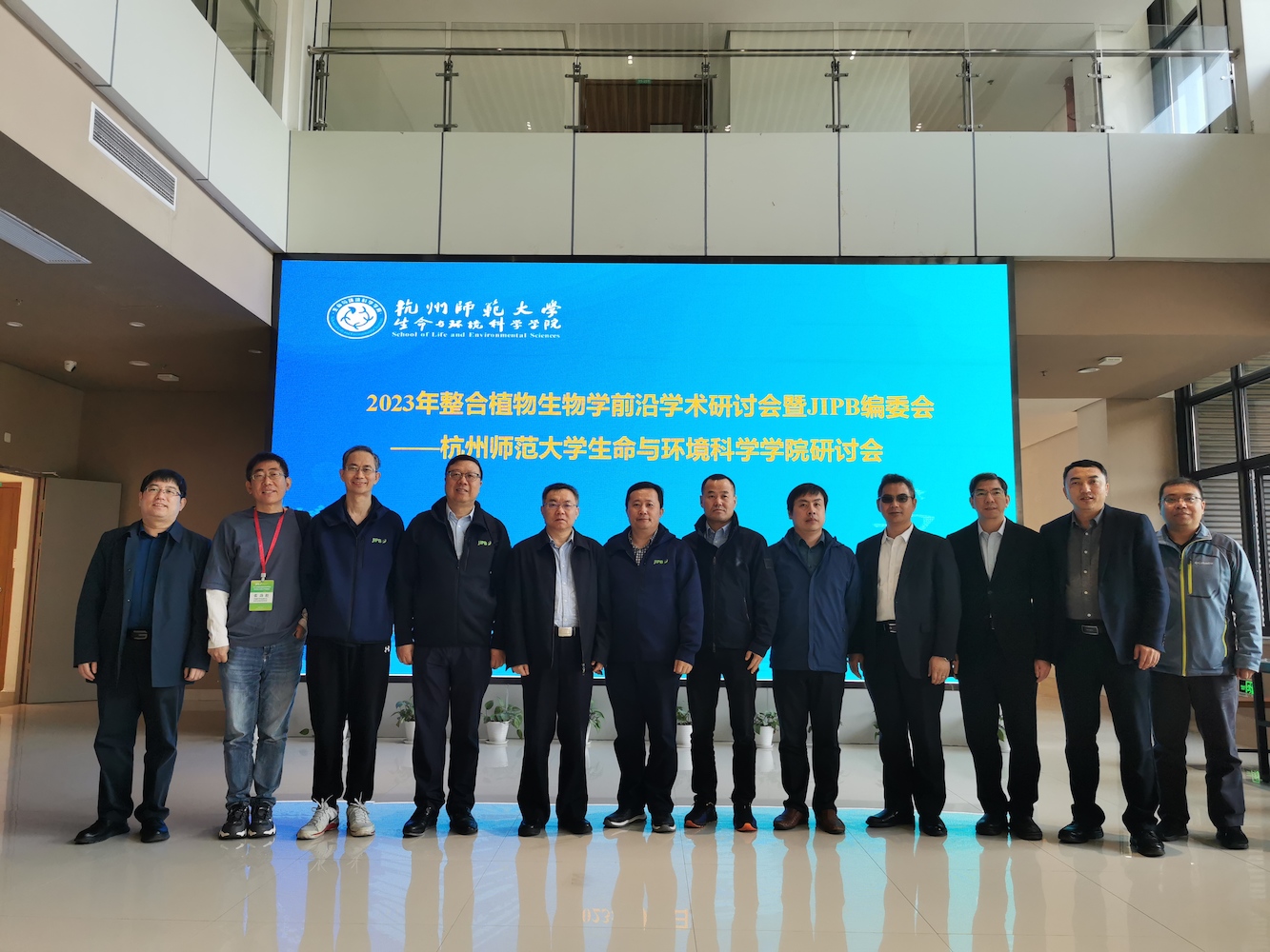 5f8466c98fd8e40cc7622af240269668